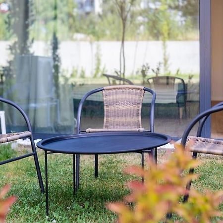Mycampus 1 Bdrm, Stay 4, Free Parking, Garden, Self Check-In صوفيا المظهر الخارجي الصورة